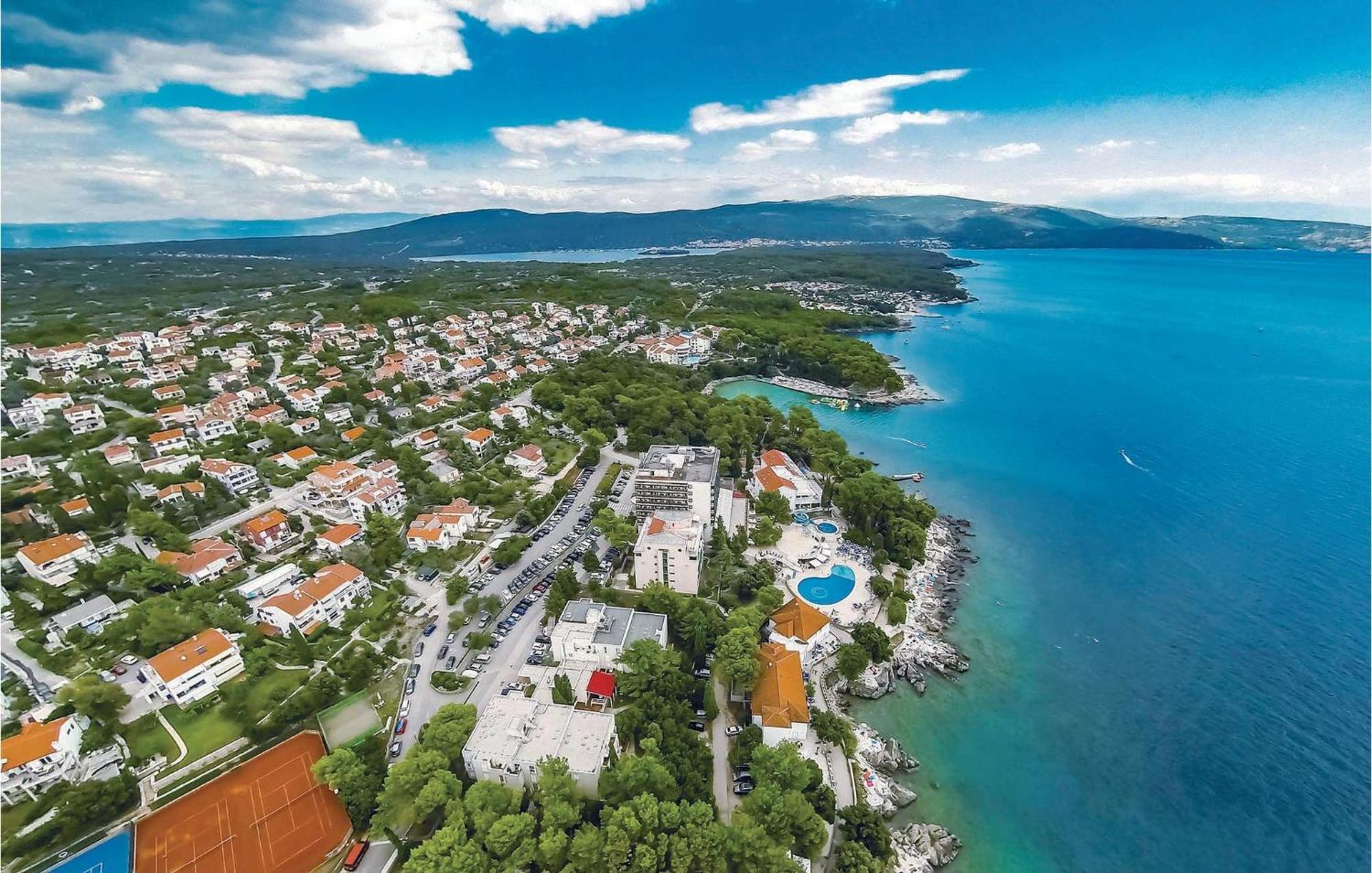Beautiful Apartment In Krk With Kitchen Krk Town Exteriér fotografie