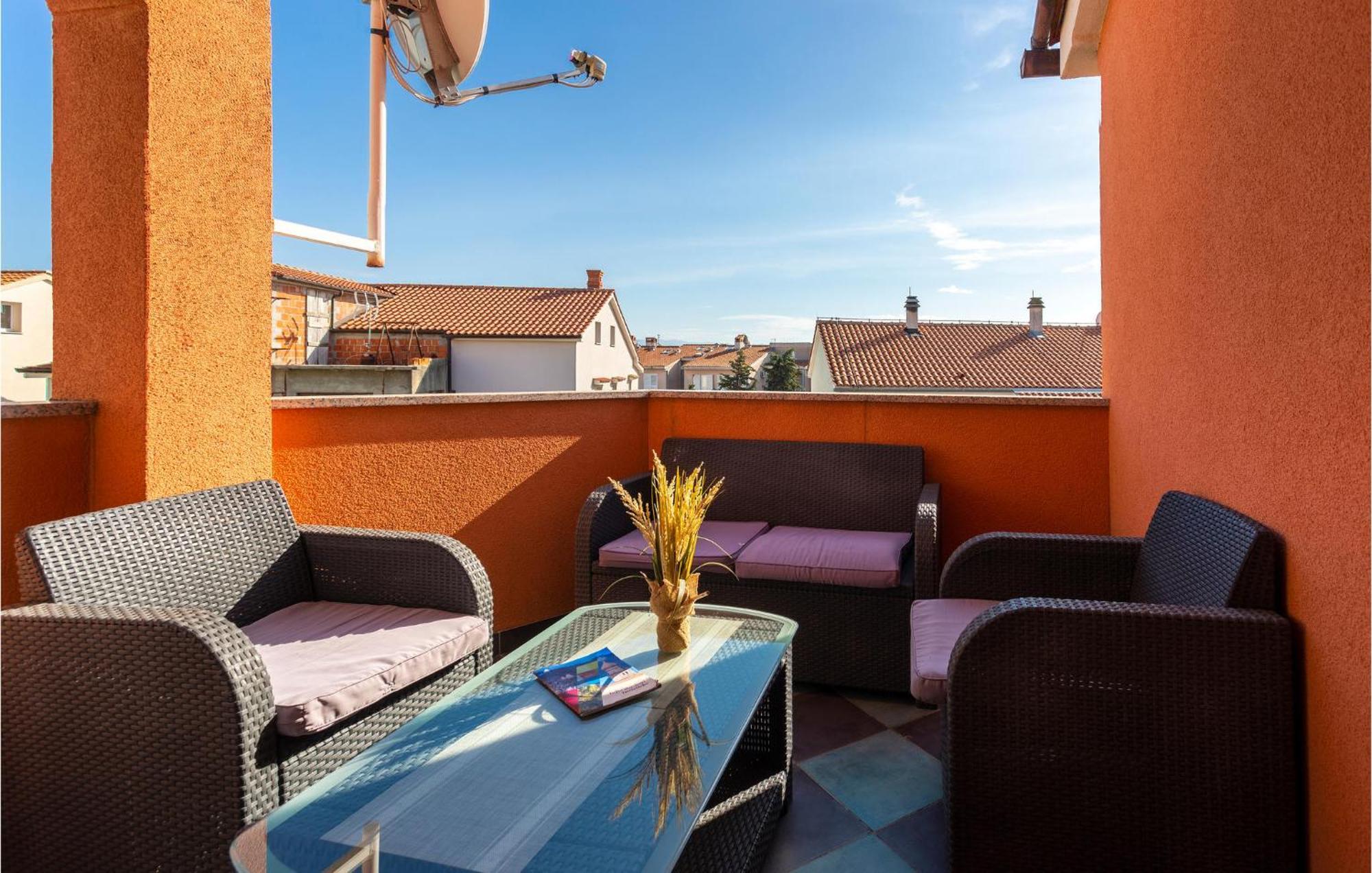 Beautiful Apartment In Krk With Kitchen Krk Town Exteriér fotografie