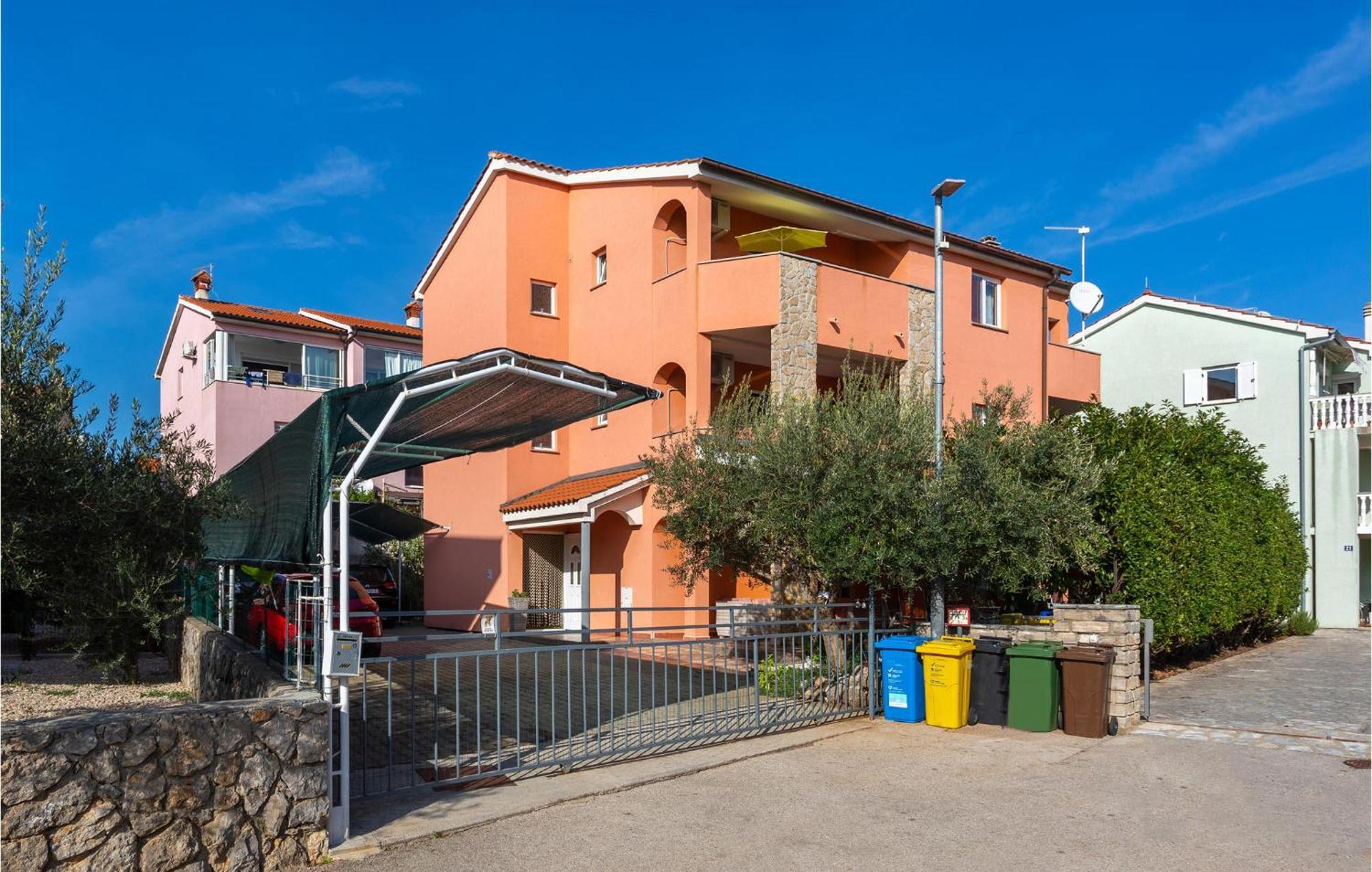 Beautiful Apartment In Krk With Kitchen Krk Town Exteriér fotografie